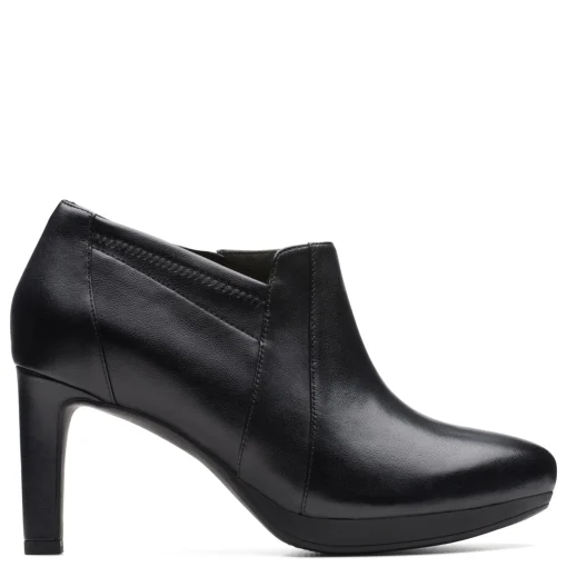 Women's Clarks, Ambyr Hope Shootie