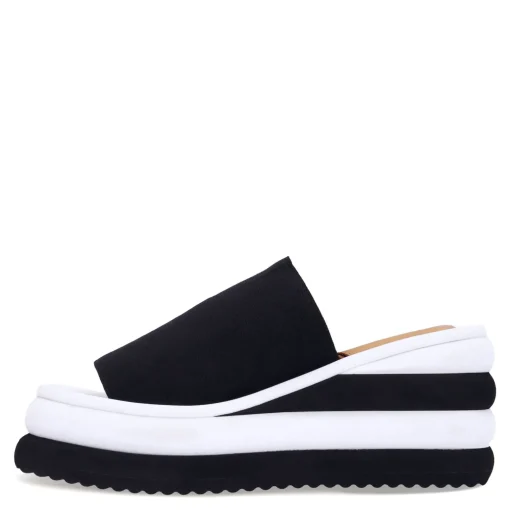 Women's L'Amour Des Pieds, Emiko Sandal