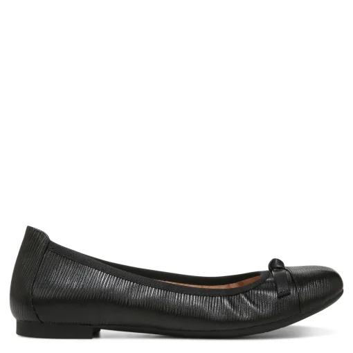 Women's Vionic, Amorie Flat
