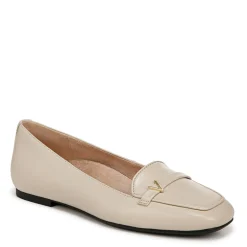 Women's Vionic, Hayes Flat