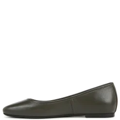Women's Vionic, Orinda Flat