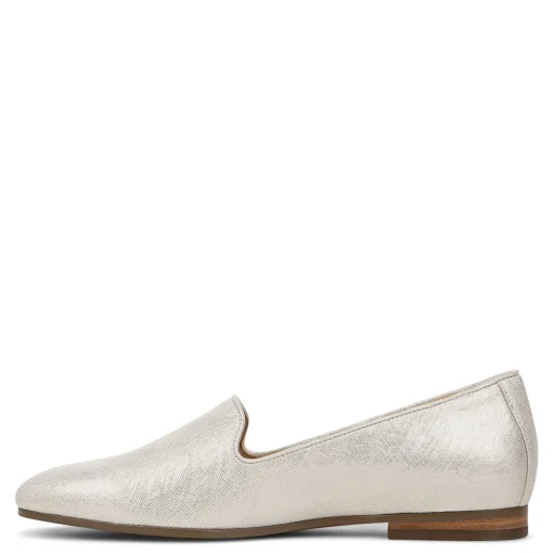 Women's Vionic, Willa Flat